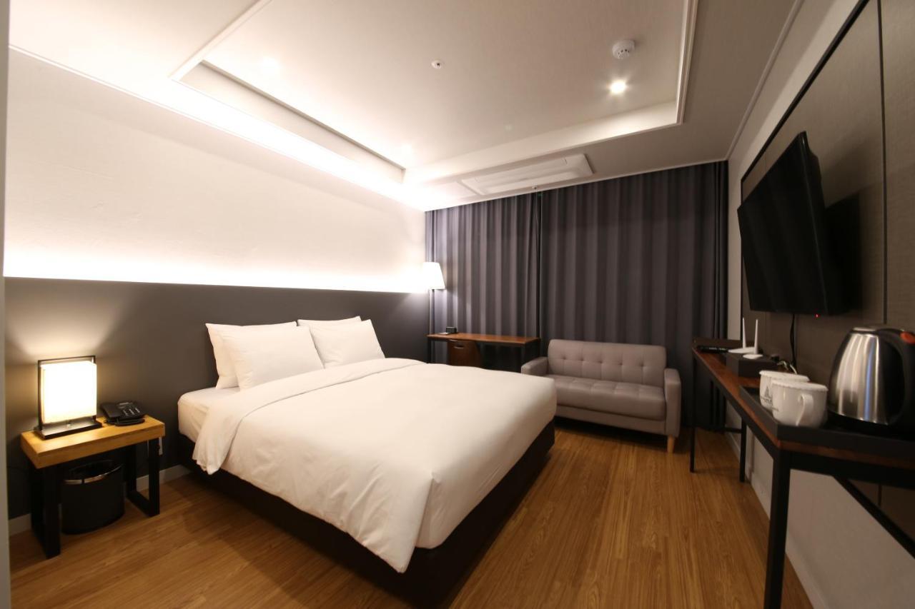 The Mains Hotel Cshonan Kültér fotó