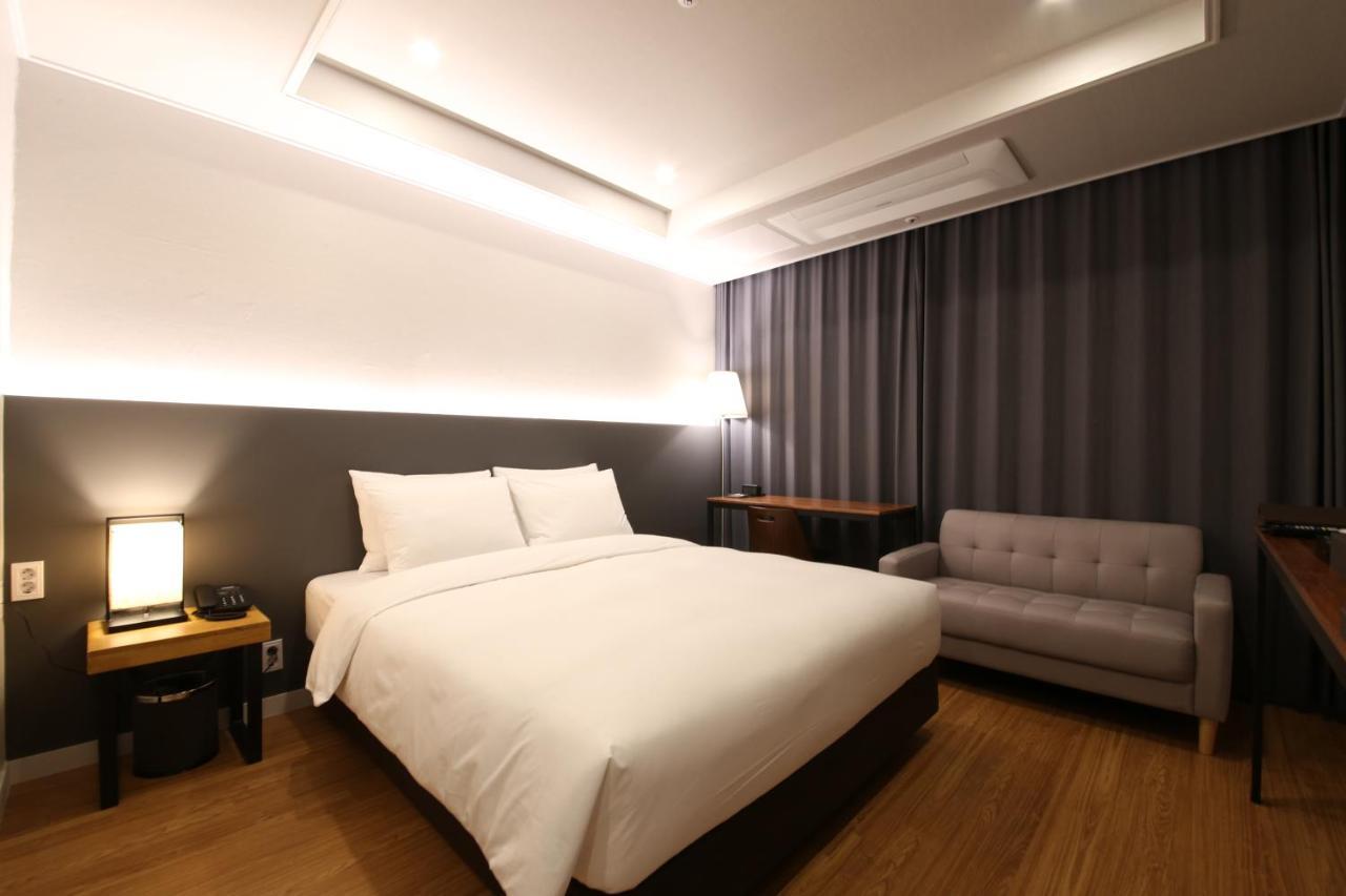 The Mains Hotel Cshonan Kültér fotó